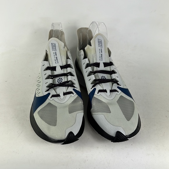 Nike white black blue zoom gravity athletic running shoes women’s size 11 - Picture 4 of 9